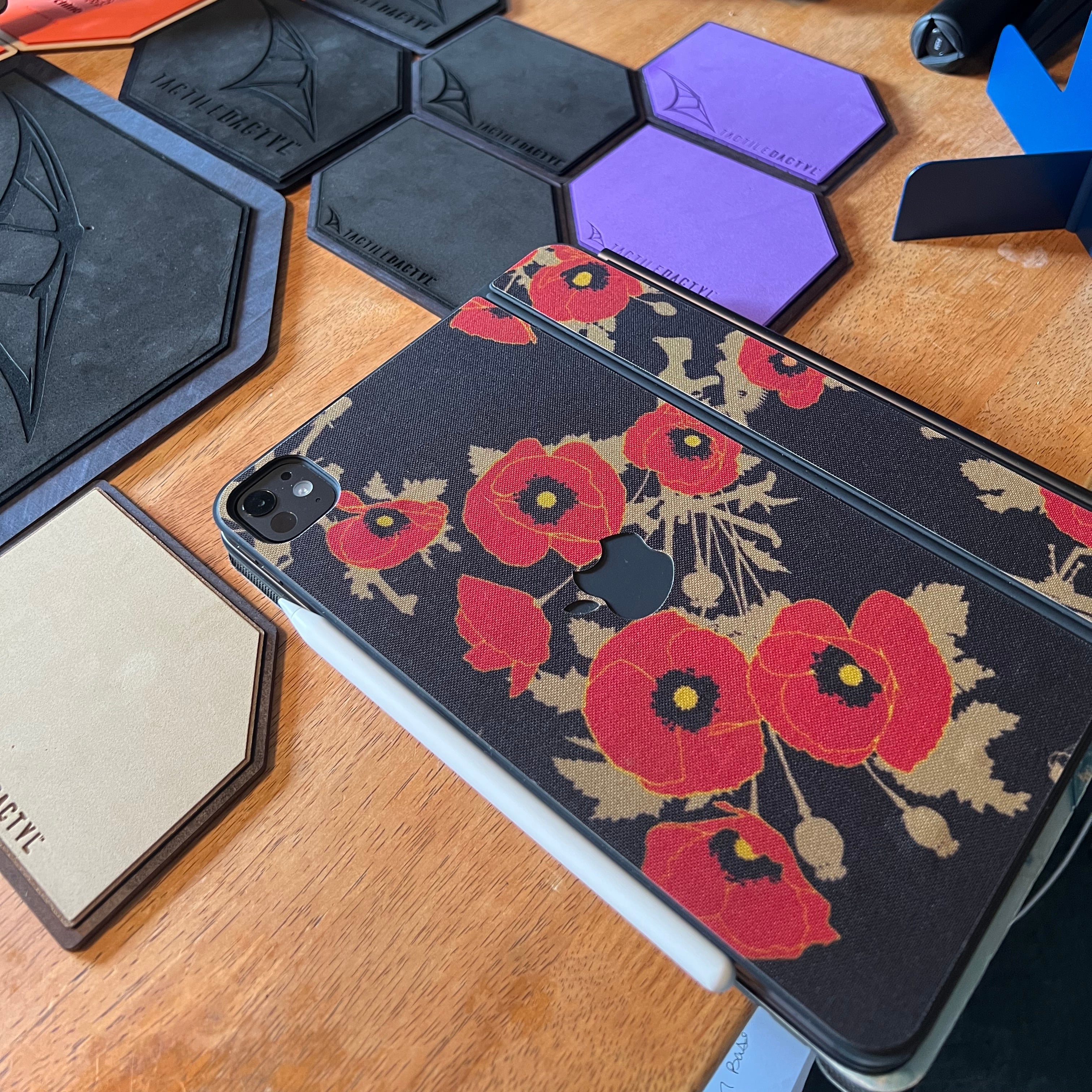 11” IPAD PRO MAGIC KEYBOARD  DACTYLWRAP™